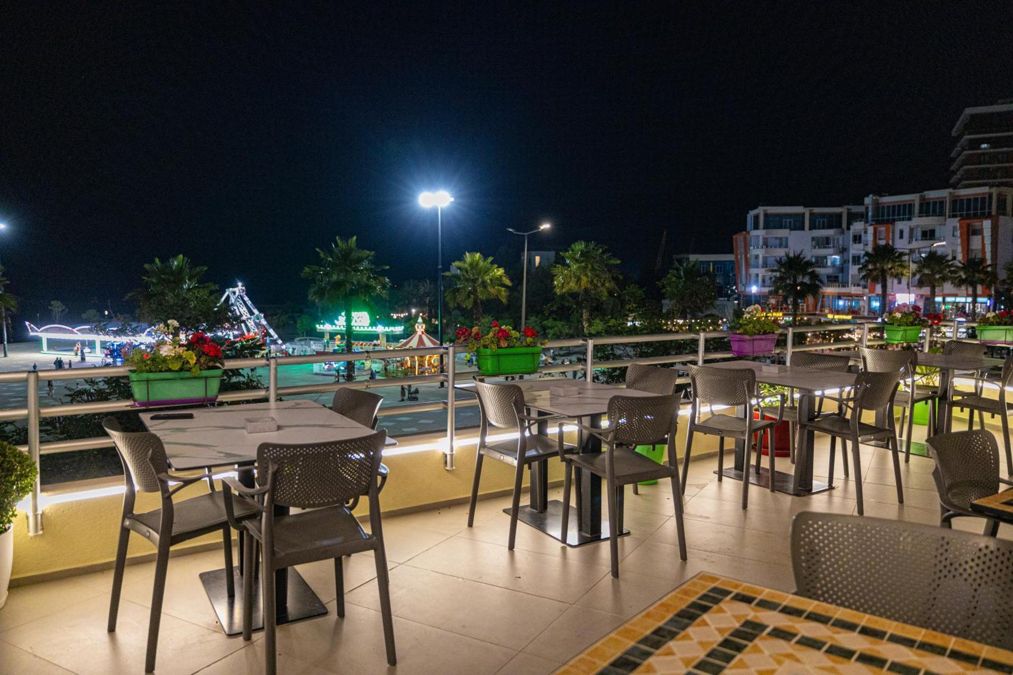 Veranda Boutique Hotel Вльора Екстер'єр фото