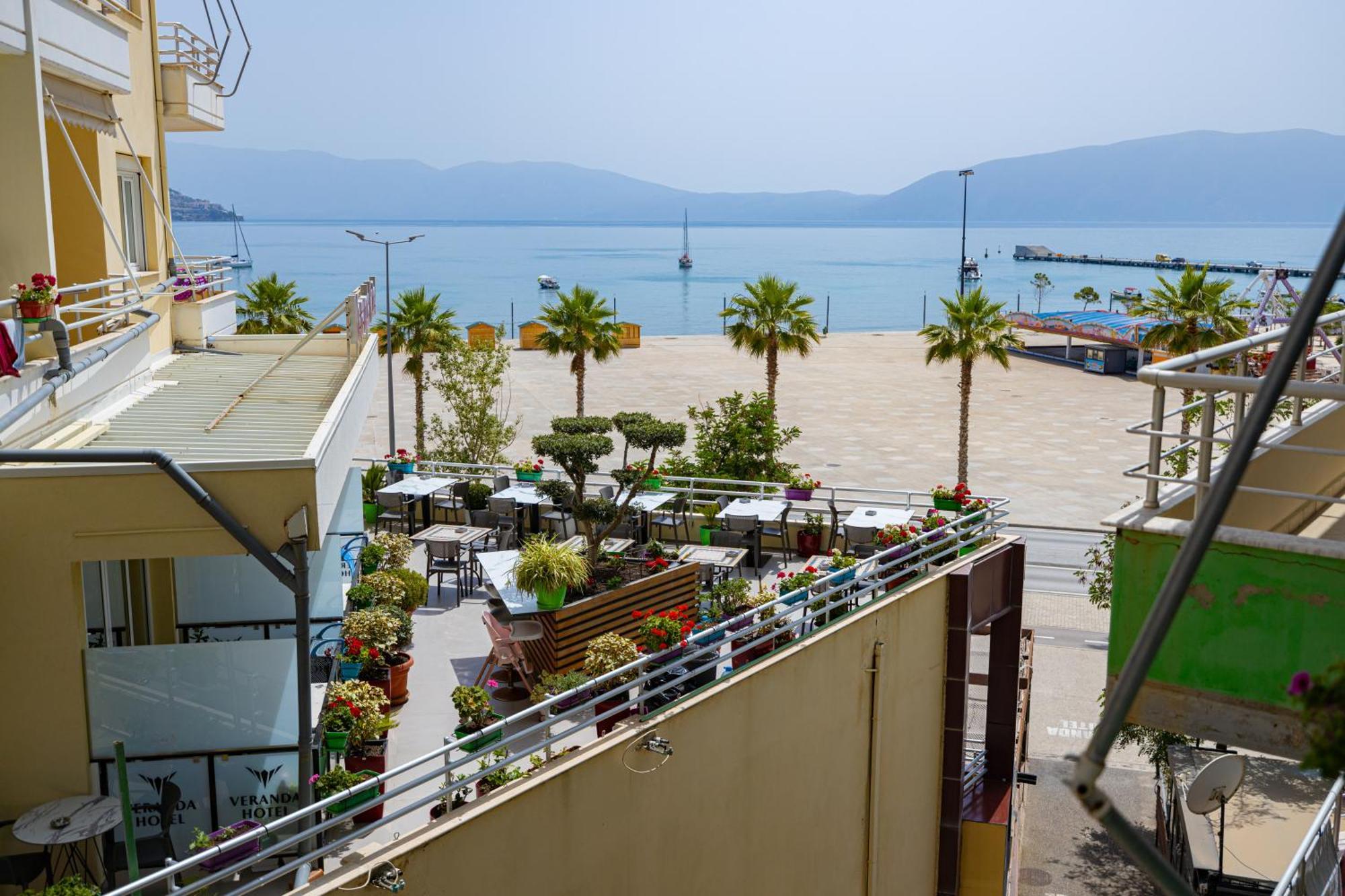 Veranda Boutique Hotel Вльора Екстер'єр фото