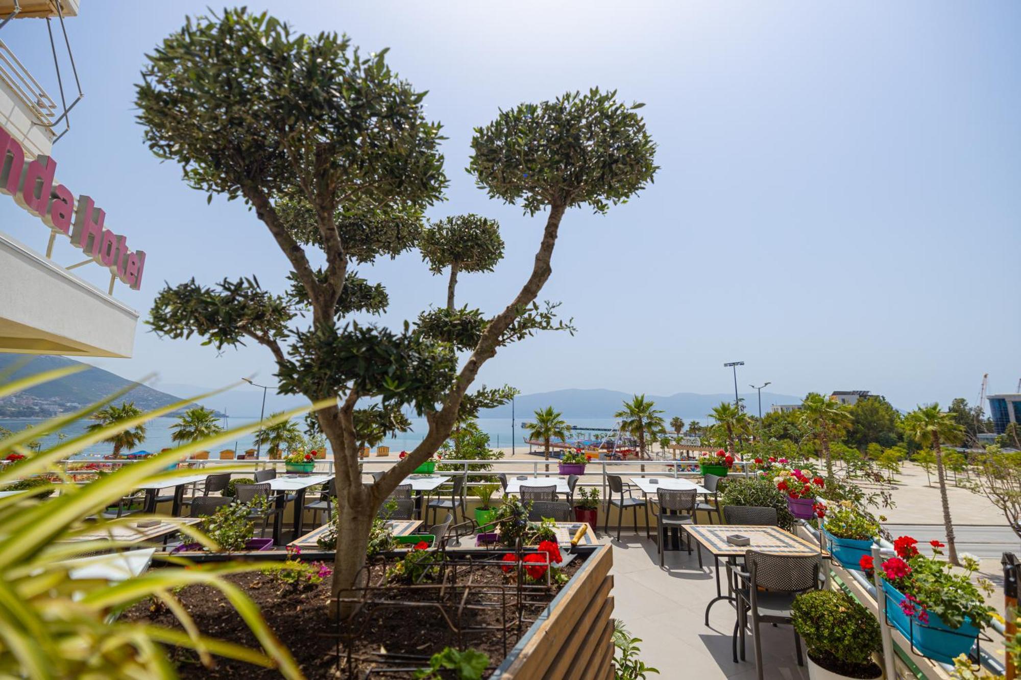 Veranda Boutique Hotel Вльора Екстер'єр фото